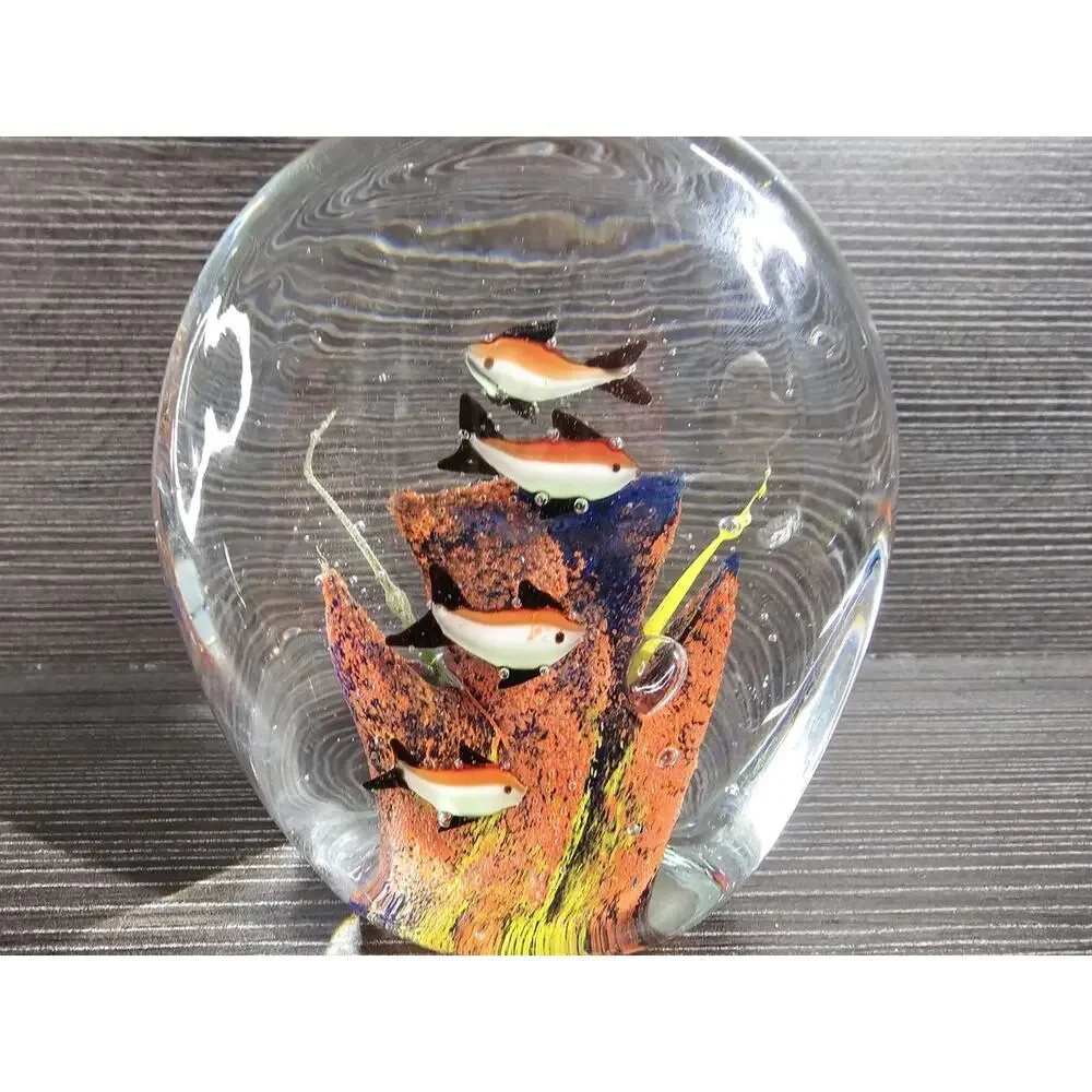 Murano Style - Art Glass Aquarium Fish Paper Weight With Clam Shell Shape